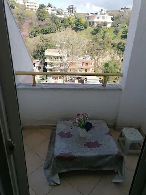 Kastriot Lägenhet Durrës